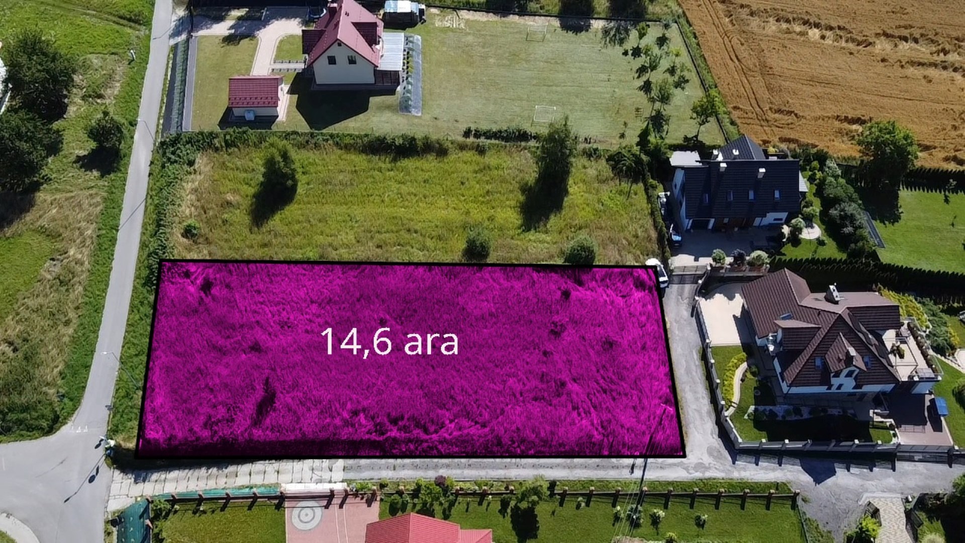 Działka na sprzedaż