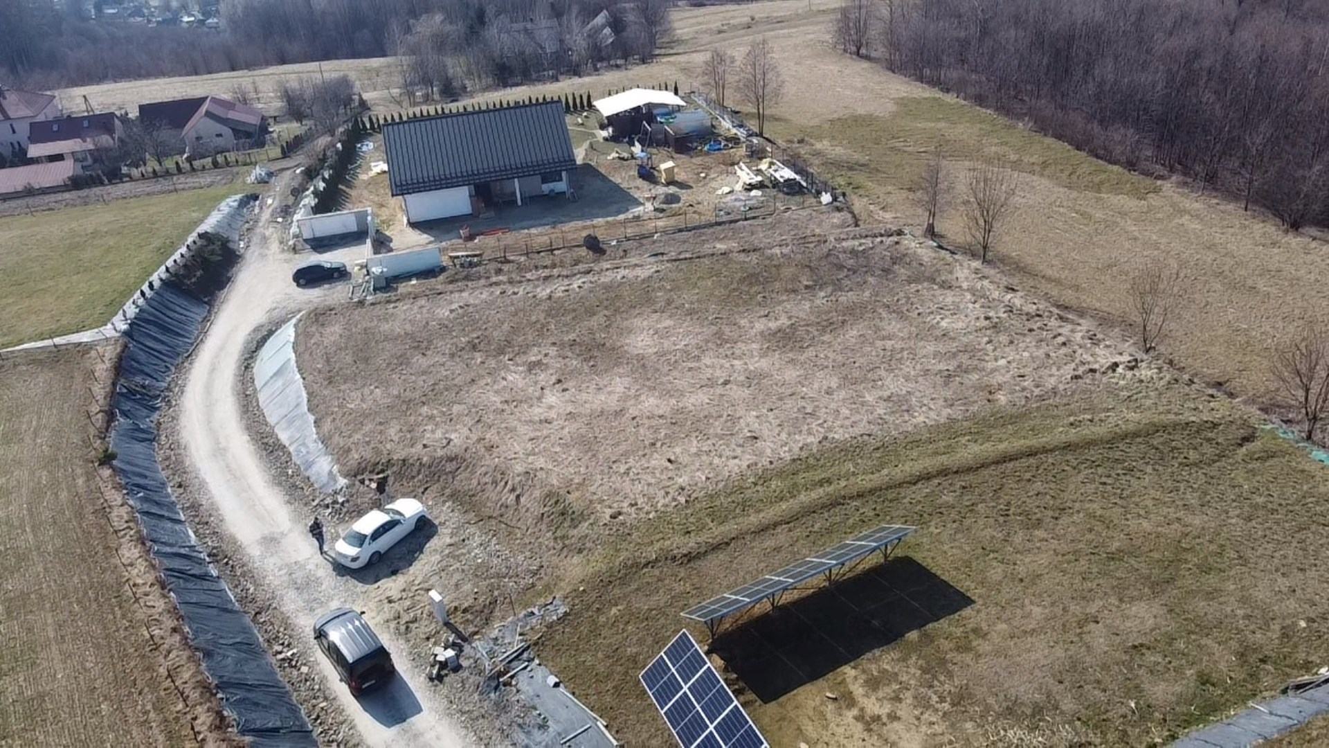 Działka na sprzedaż