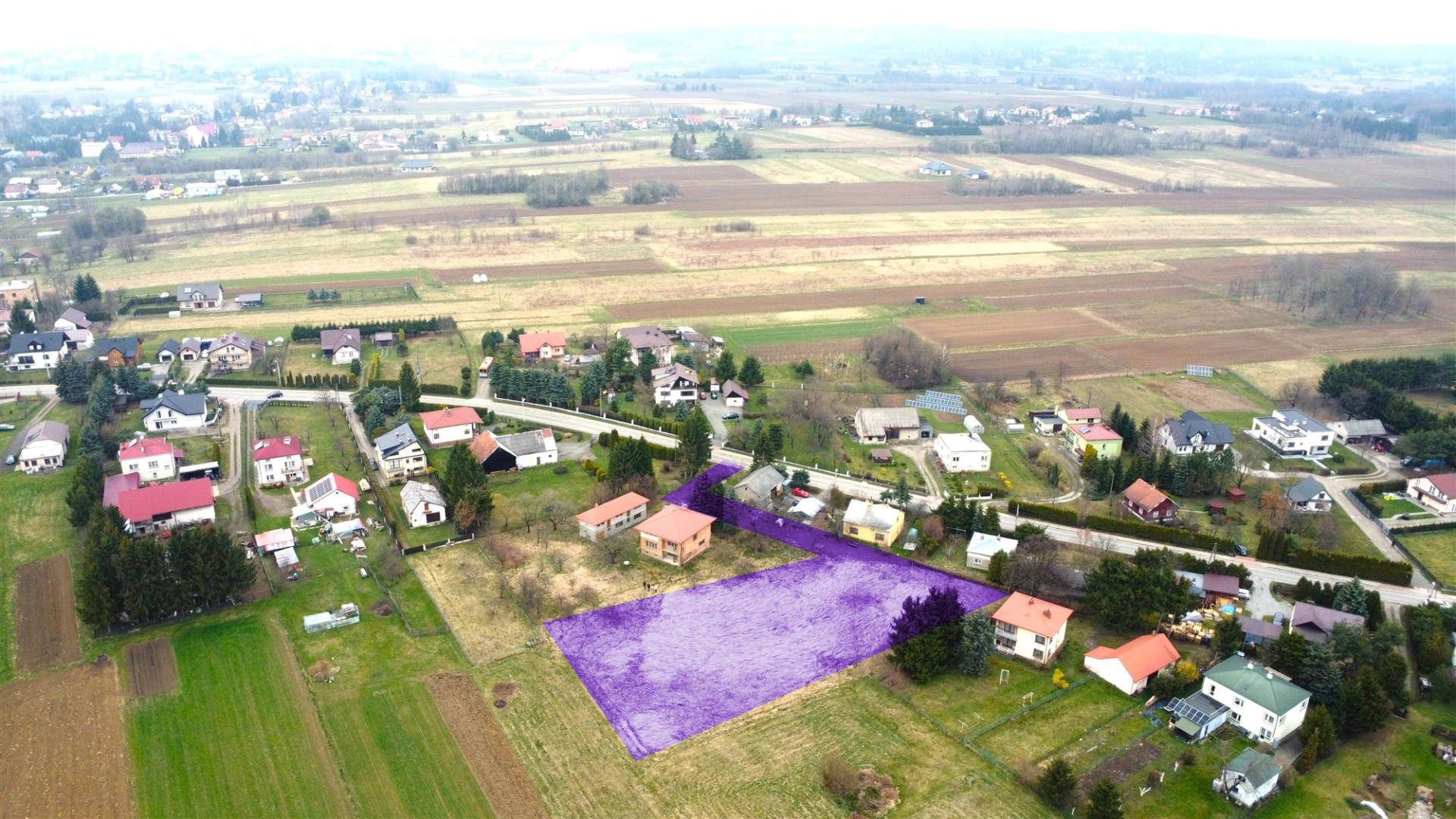 Działka na sprzedaż