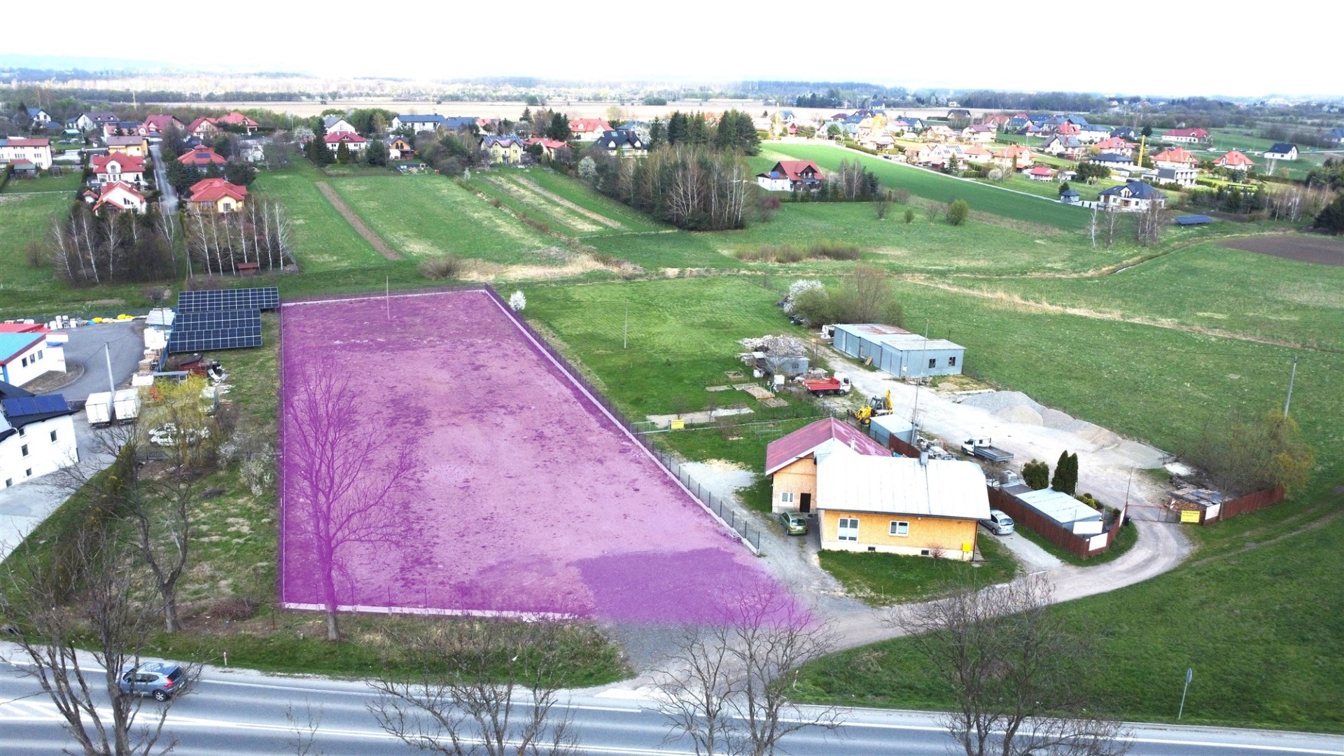 Działka na sprzedaż