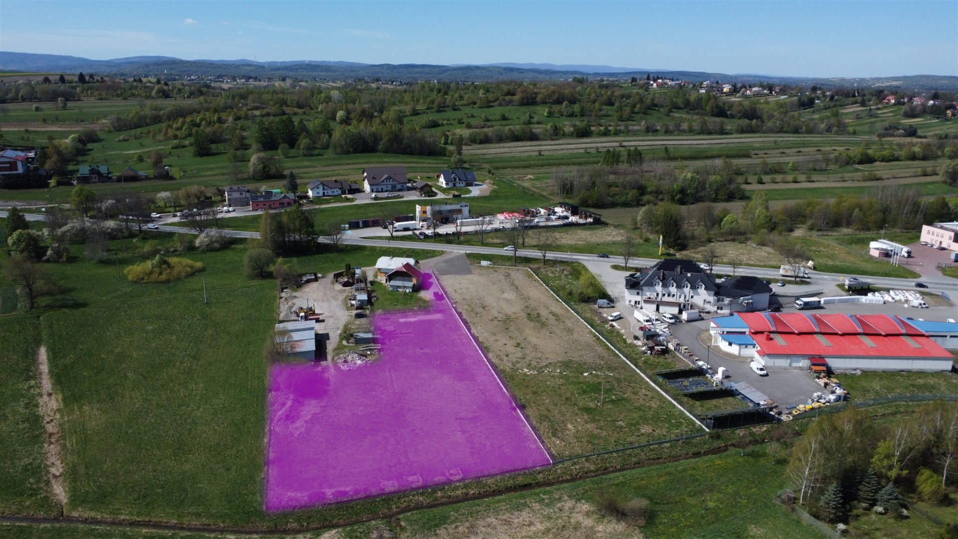 Działka na sprzedaż