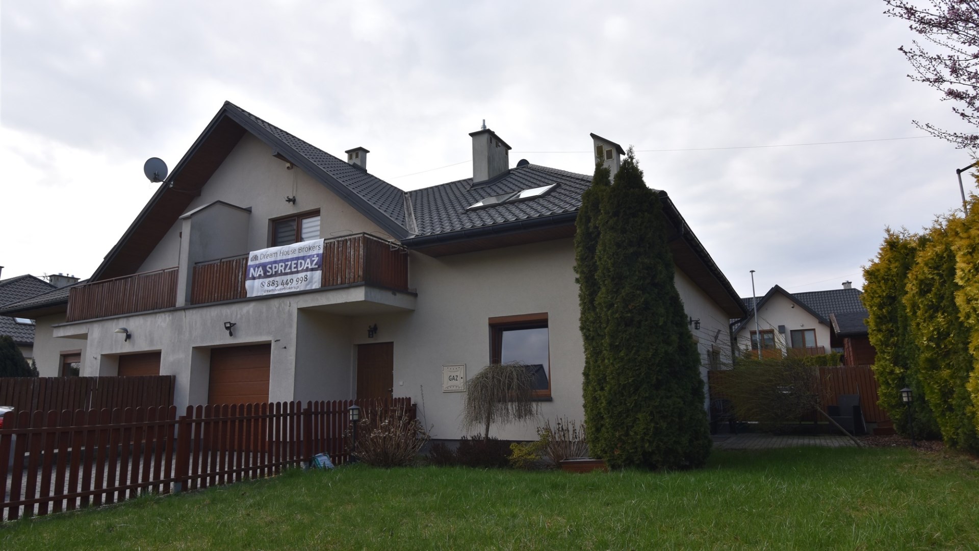 Dom na sprzedaż